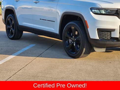 Used 2023 Jeep Grand Cherokee L Laredo AWD/4WD image 11