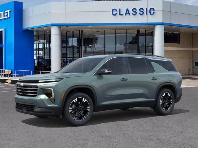 New 2027 Chevrolet Traverse LT w/ Sun and Wheel Package FWD image 2