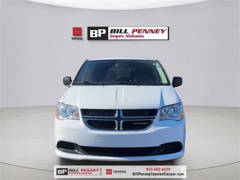 Used 2020 Dodge Grand Caravan SE image 8