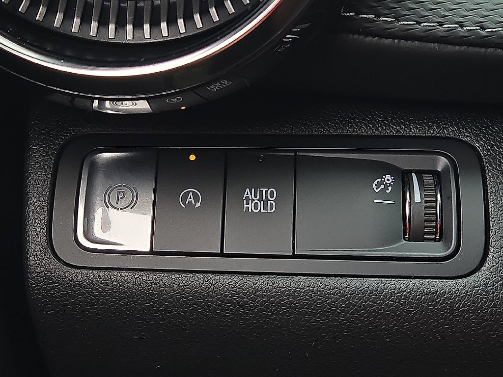 Used 2026 Chevrolet Equinox LT w/ Convenience Package II FWD image 16