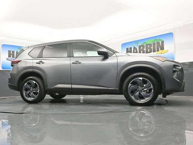 Used 2025 Nissan Rogue SV FWD image 24