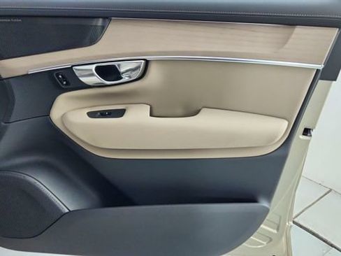 New 2026 Volvo XC90 T8 Plus w/ Protection Package Premier AWD/4WD image 40