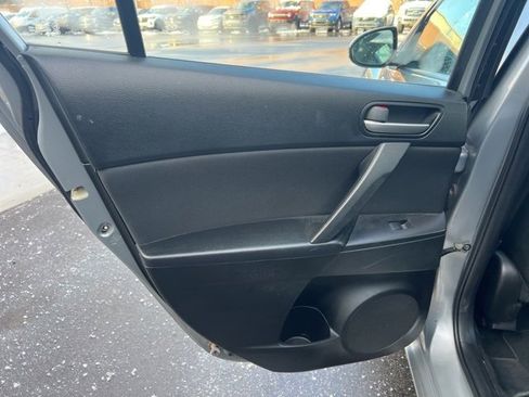 Used 2012 MAZDA MAZDA3 i Sport image 14