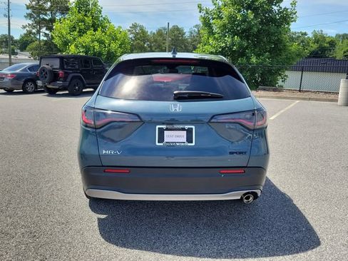 Certified 2024 Honda HR-V Sport image 5