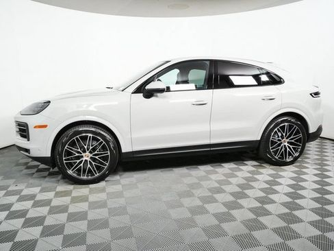 New 2026 Porsche Cayenne Coupe AWD/4WD image 2