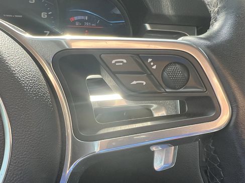 Used 2019 Porsche Macan image 20