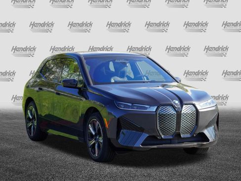 Certified 2024 BMW iX xDrive50 w/ Premium Package AWD/4WD image 2