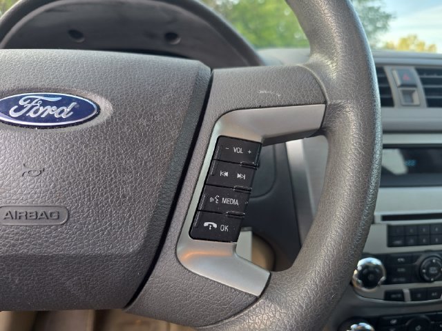 Used 2011 Ford Fusion SE w/ 202A Rapid Spec Order Code FWD image 23