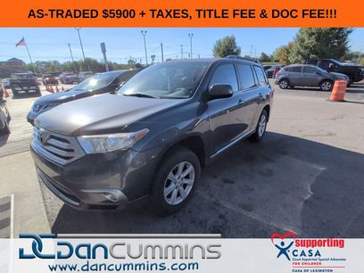 Used 2012 Toyota Highlander SE w/ Tow Pkg