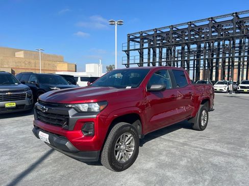 Used 2023 Chevrolet Colorado LT w/ LT Convenience Package II RWD image 1
