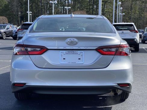 Used 2024 Toyota Camry LE w/ Convenience Package image 7