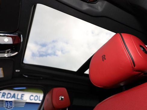 Used 2019 Rolls-Royce Cullinan image 30