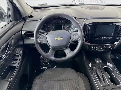 Used 2018 Chevrolet Traverse LS image 22