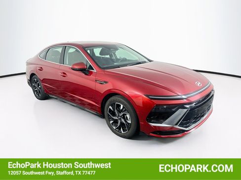 Used 2025 Hyundai Sonata SEL FWD image 1