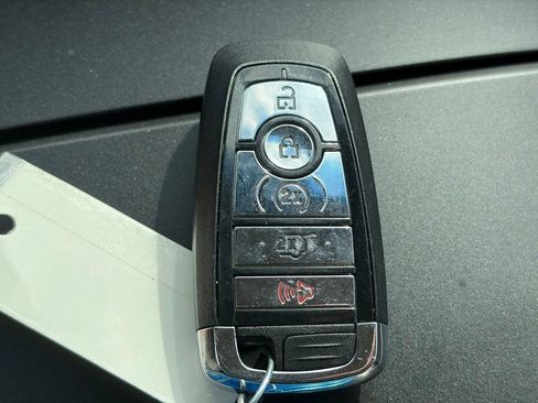 Used 2020 Lincoln Nautilus Reserve AWD/4WD image 41