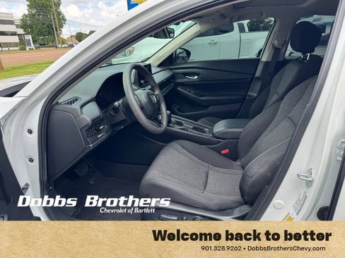 Used 2024 Honda Accord EX image 10