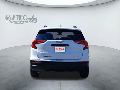 Used 2021 GMC Terrain SLE w/ Elevation Edition image 4