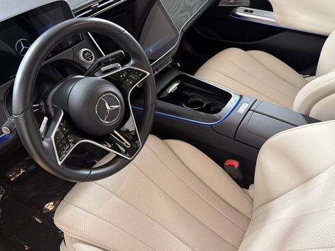 Used 2026 Mercedes-Benz E 350 Sedan image 9