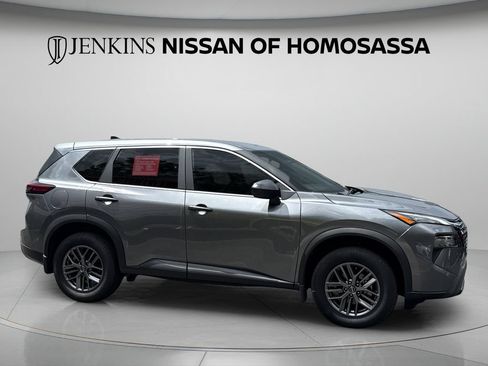Certified 2026 Nissan Rogue S FWD image 6