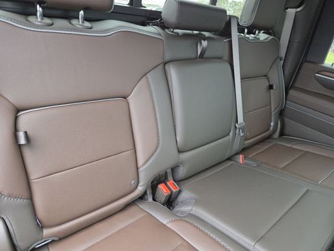 New 2026 GMC Sierra 2500 Denali w/ Denali Reserve Package image 26