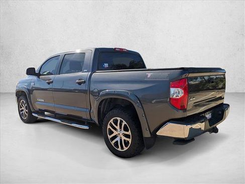 Used 2018 Toyota Tundra SR5 image 7