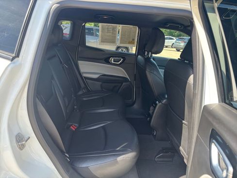 Used 2025 Jeep Compass Limited AWD/4WD image 27