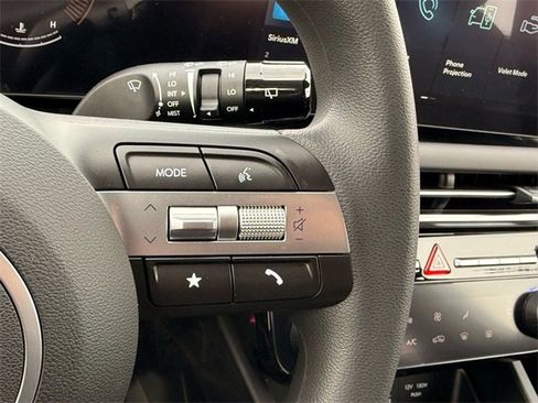 Certified 2025 Hyundai Tucson SEL image 11