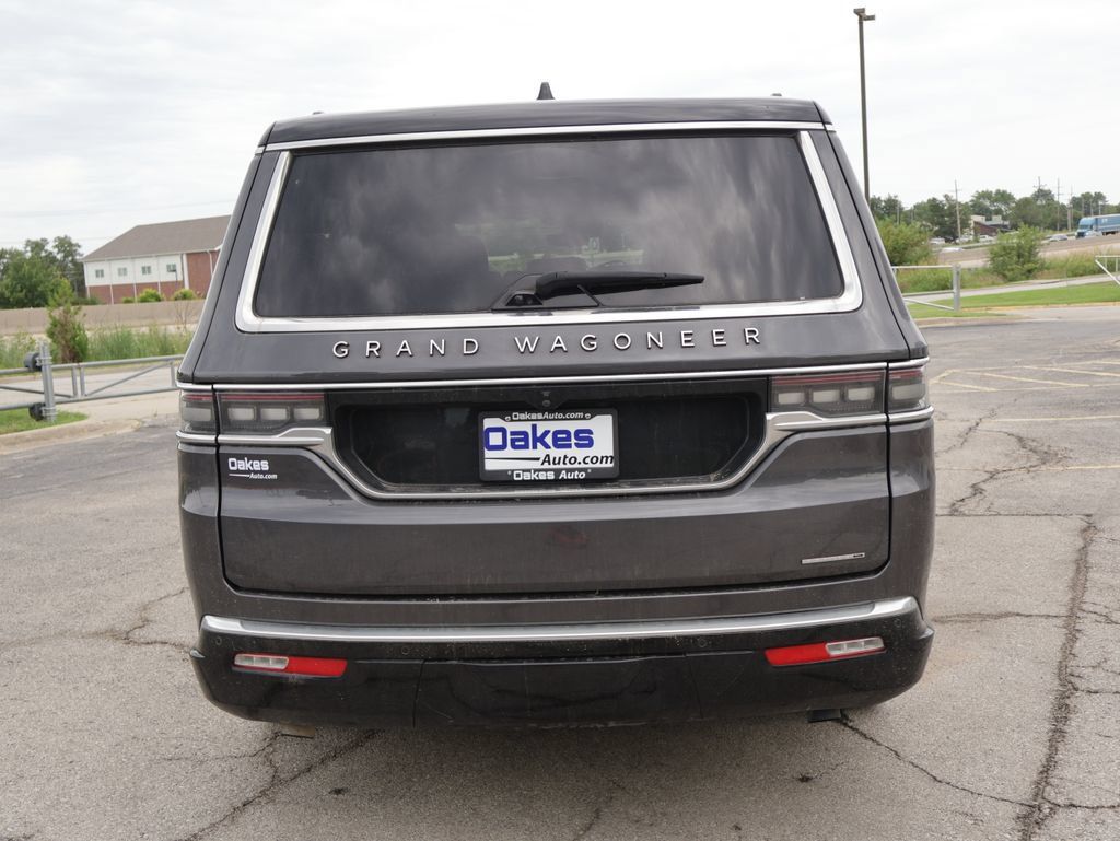 Used 2024 Jeep Grand Wagoneer L Series III AWD/4WD image 6
