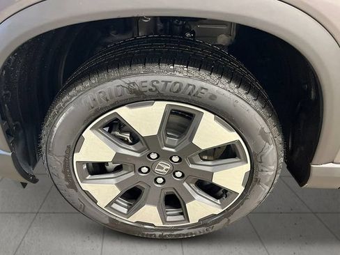 New 2026 Honda Pilot Elite image 11