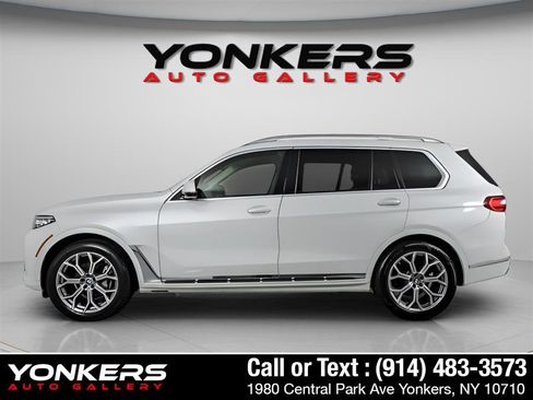 Used 2022 BMW X7 xDrive40i w/ Executive Package AWD/4WD image 6