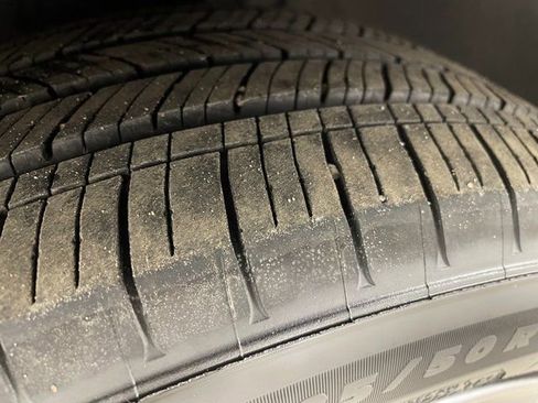 Used 2023 Honda Accord EX image 8