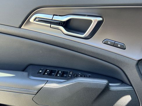New 2026 Kia Sportage SX FWD image 20