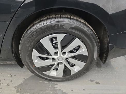 Used 2025 Nissan Altima 2.5 S image 16