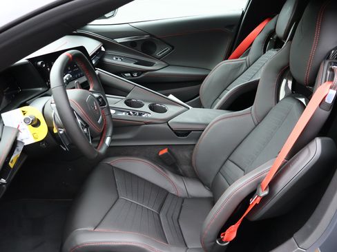 New 2027 Chevrolet Corvette Z06 w/ Stealth Interior Trim Package RWD image 12