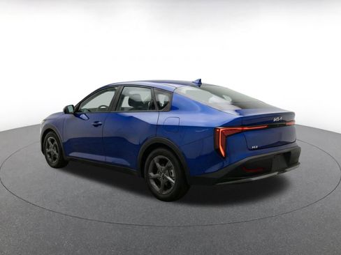 Used 2025 Kia K4 FWD image 7