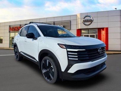 New 2026 Nissan Kicks SR w/ Cold Weather Package