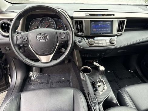 Used 2015 Toyota RAV4 Limited w/ Technology Package image 18