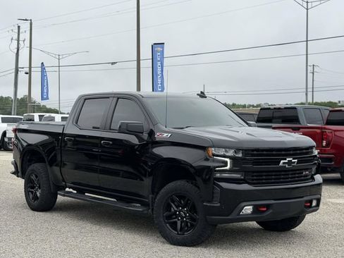 Used 2022 Chevrolet Silverado 1500 LT Trail Boss AWD/4WD image 2