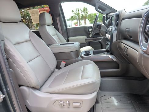 Used 2021 GMC Sierra 1500 SLT w/ SLT Convenience Package AWD/4WD image 33