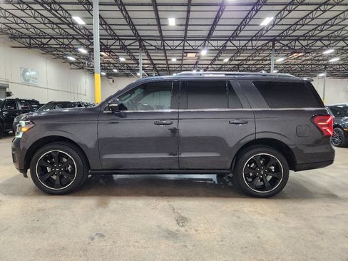 Used 2024 Ford Expedition Limited RWD image 7