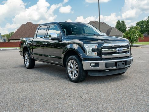 Used 2015 Ford F150 Lariat w/ Equipment Group 502A Luxury AWD/4WD image 3