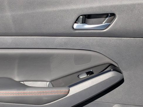 New 2025 Nissan Altima 2.5 SR image 25