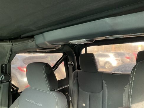 Used 2013 Jeep Wrangler Rubicon w/ PWR Convenience Group image 19