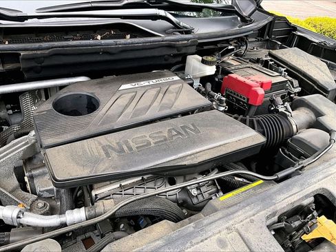 Used 2023 Nissan Rogue SV AWD/4WD image 33