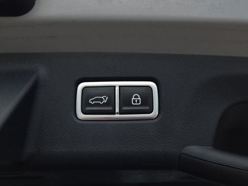 Used 2023 Kia Sorento SX Prestige AWD/4WD image 10