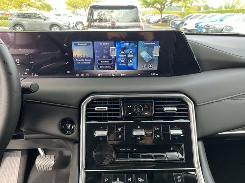 New 2026 Nissan Armada SV image 18