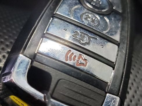 Used 2022 Lincoln Corsair Reserve w/ Equipment Group 201A AWD/4WD image 32