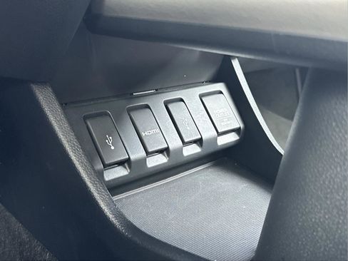 Used 2016 Honda HR-V EX image 33