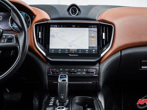 Used 2021 Maserati Ghibli S Q4 image 18