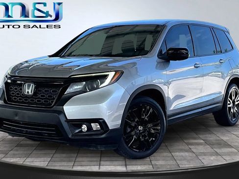Used 2021 Honda Passport Sport image 1